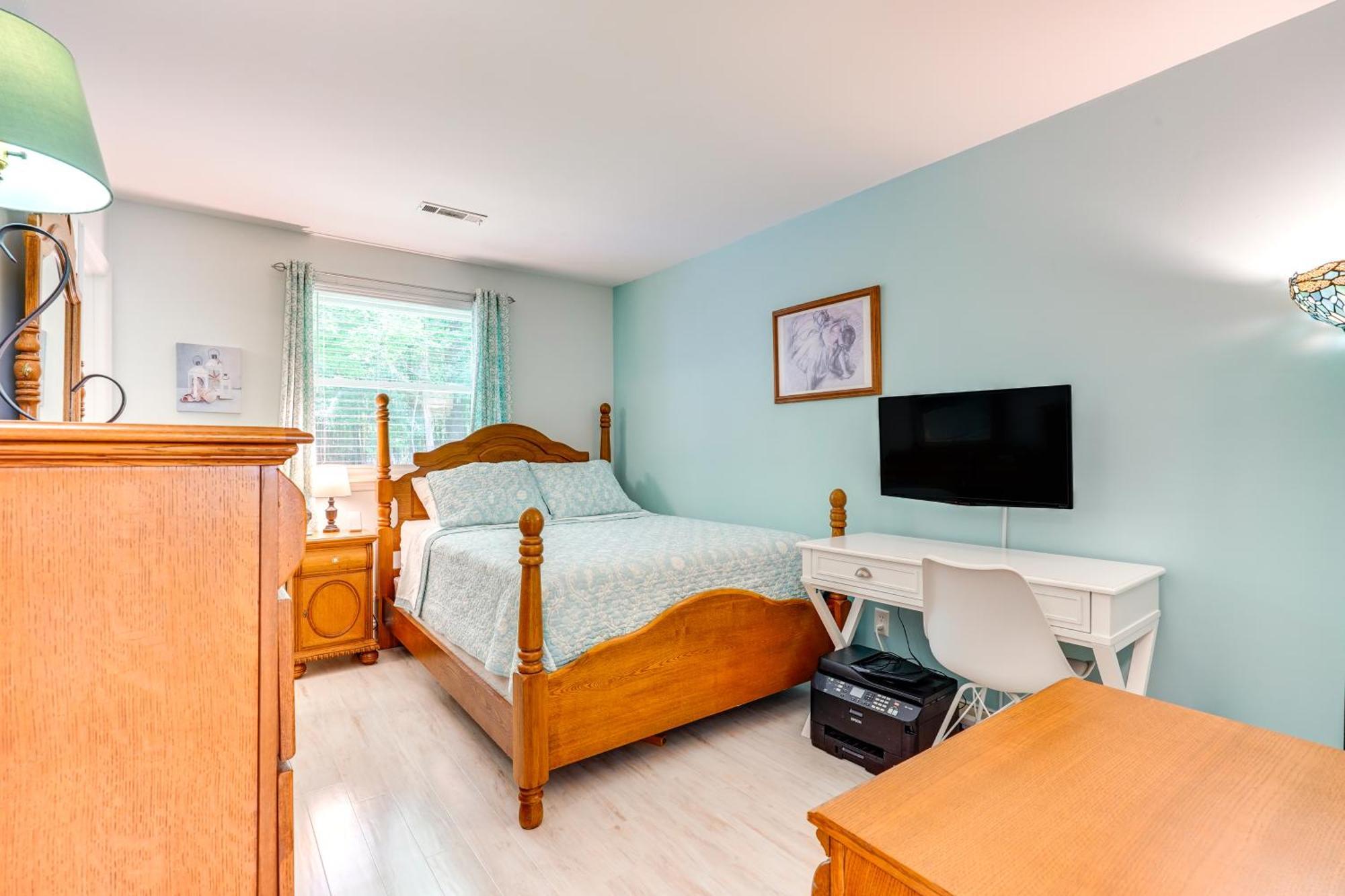 Cozy Goose Creek Escape With Patio And Grill Villa Eksteriør bilde