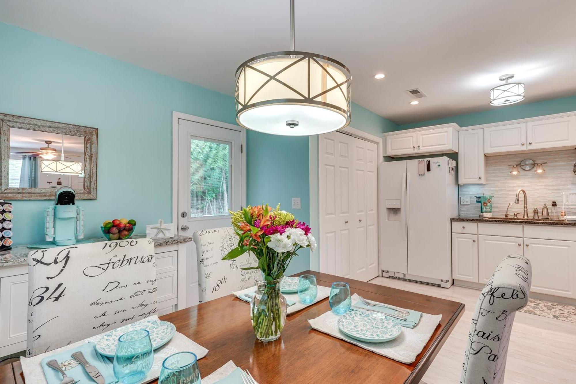 Cozy Goose Creek Escape With Patio And Grill Villa Eksteriør bilde